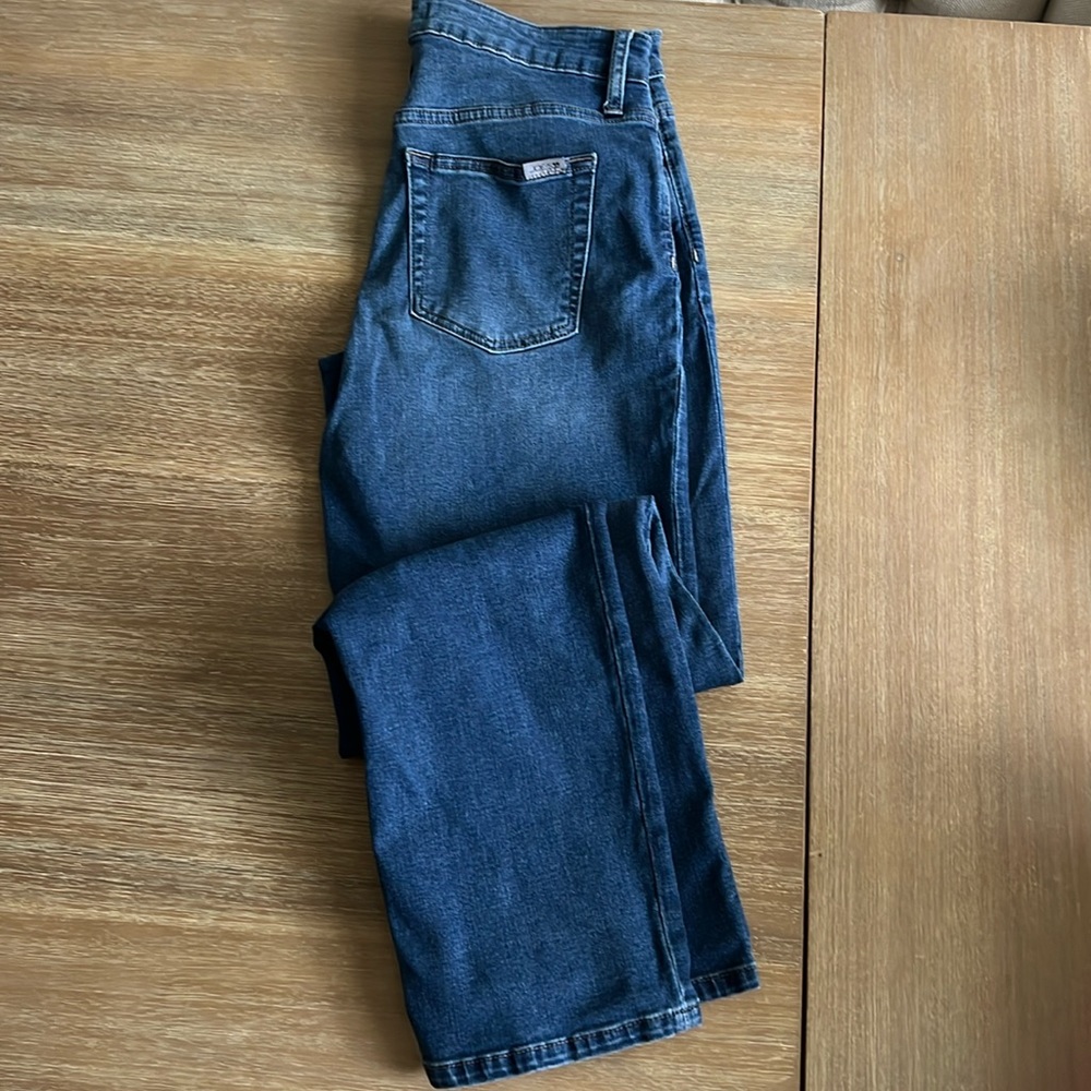 Joe Jean size 27 medium wash
